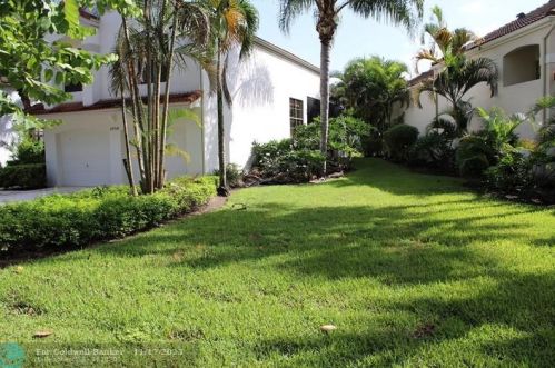 2456 Treasure Isle Dr, West Palm Beach, FL 33410-1349