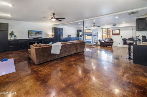 3055 Mcculloch Blvd, Lake Havasu City AZ  86403-5429 exterior