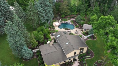 209 Trillium Cir, Green Bay WI  54313-4960 exterior