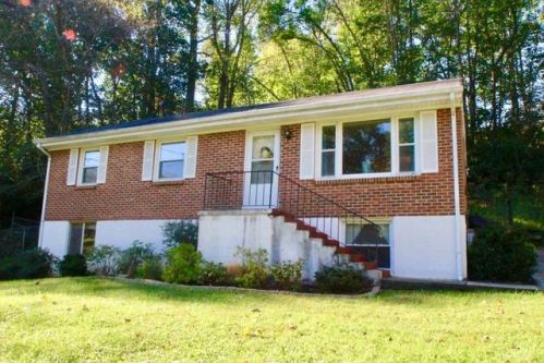 1023 Ardmore Dr, Lynchburg, VA 24501-2203
