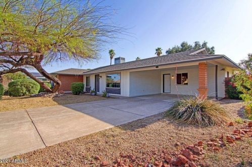 11215 37 Ave, Phoenix AZ 85029-3108 exterior