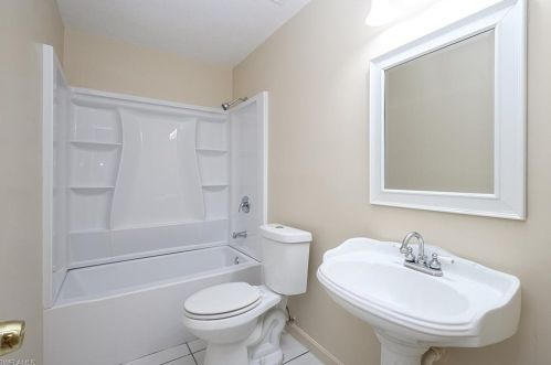 341 18 St, Naples FL 34117-9453 exterior