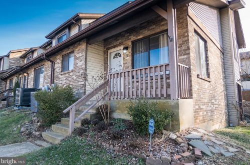 9 Cedar Creek Ct, Bear DE  19701-1001 exterior