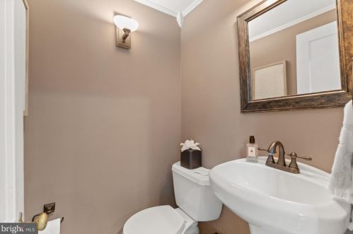 217 White Horse Pike, Camden NJ  08106-1307 exterior