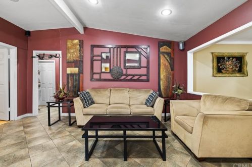 23412 Figueroa St, Long Beach, CA 90745-5136
