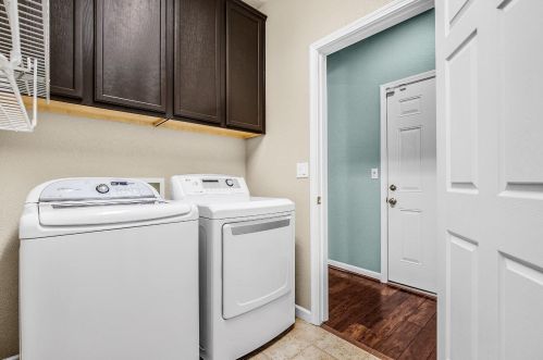 16278 Prairie Fire Ct, Lathrop CA  95330-8963 exterior