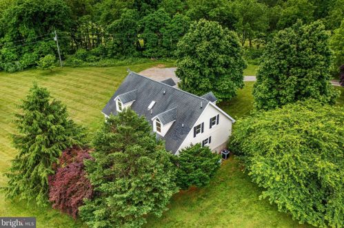 14260 Rehobeth Church Rd, Lovettsville VA  20180-3218 exterior