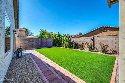 2542 Indian Wl Pl, Chandler AZ  85249-4168 exterior