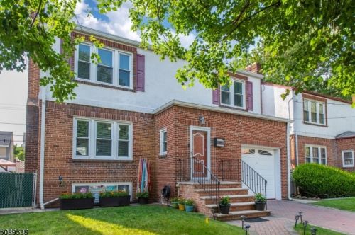 163 17th St, Bloomfield, NJ 07003-5816