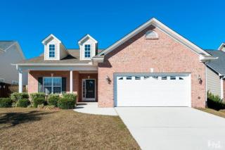 1199 Amber Pines Dr, Belville, NC 28451-9240