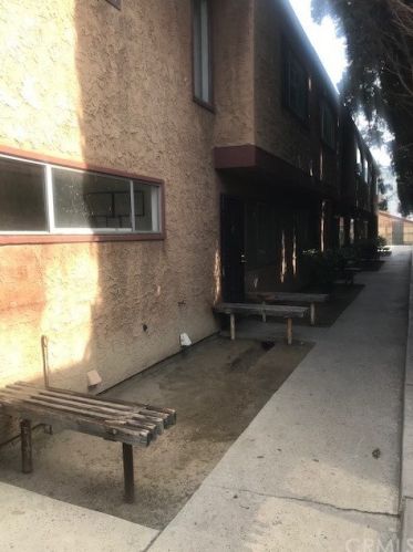 5822 Fullerton Ave, Buena Park, CA 90621-2037