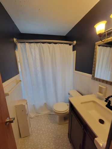 425 Beckman Dr, Mckeesport PA  15132-7410 exterior