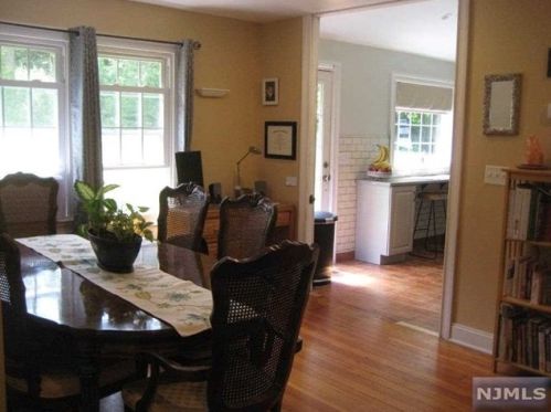 3 Willow Ln, West Milford Lakes NJ  07480-1334 exterior