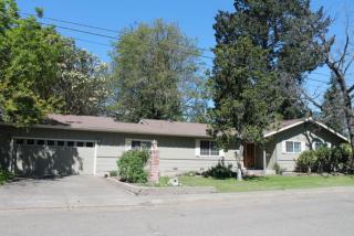 110 Park Pl, Ukiah, CA 95482-4210