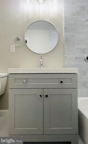 2120 Cartwright Pl, Herndon VA  20191-1903 exterior