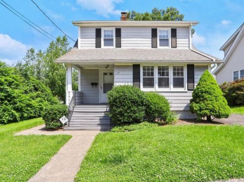 27 Forest Lawn Ave, Stamford, CT 06905-4306