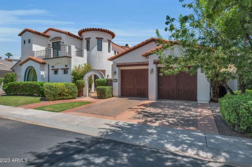 7823 3rd Way, Phoenix, AZ 85020-4052