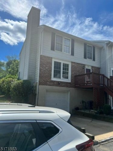 44 Cambridge, Oxford, NJ 07863-3409