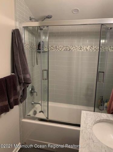 21 Ward Ln, Locust NJ 07760-1730 exterior