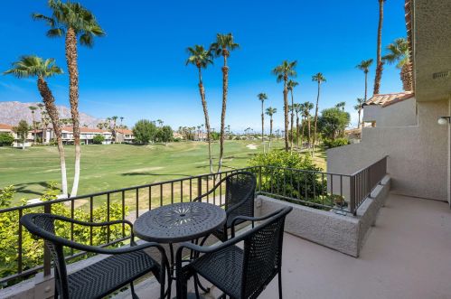 55513 Winged Foot, La Quinta CA  92253-4672 exterior