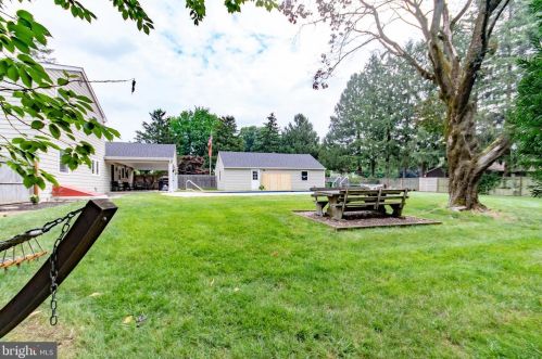 1755 Ludwell Dr, Prospectville PA  19002-3030 exterior