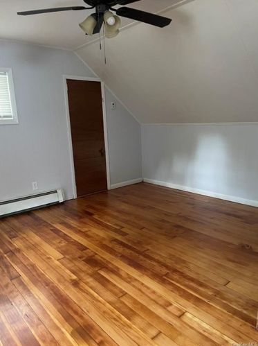 18 Cedar Ln, Poughkeepsie NY  12601-1147 exterior