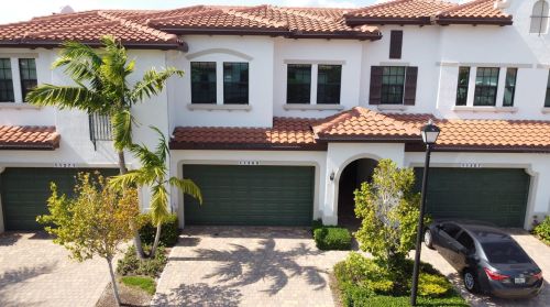 11369 13th St, Hollywood, FL 33025-4347