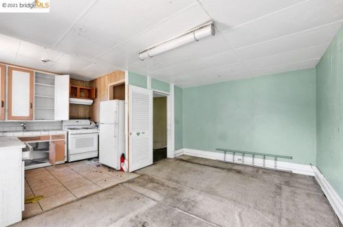 1514 9th St, Oakland CA  94607-1910 exterior