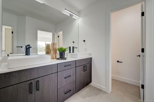 1595 King St, Denver CO 80211-4026 exterior