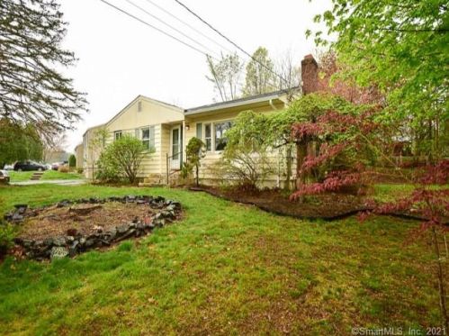 252 Lewis Rd, New Britain, CT 06053-1413