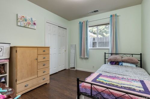 1033 Windsor Way, Chico CA  95926-3259 exterior