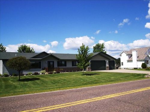 910 Chippewa St, Crescent WI  54727-4821 exterior