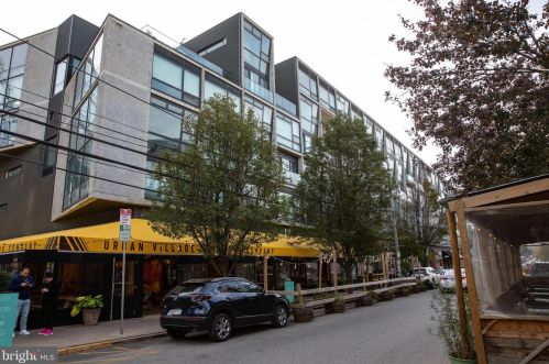 1115 American St, Philadelphia PA  19123-1513 exterior