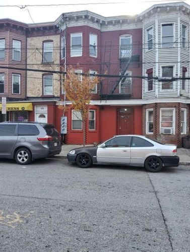 177 Renwick St, Newburgh, NY 12550-5934