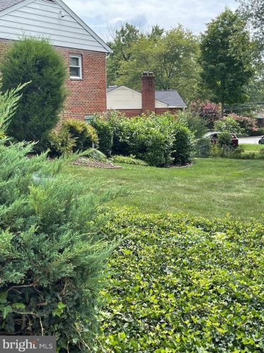 6235 Kilmer Ct, Falls Church VA  22044-1822 exterior