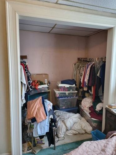 2422 Cobden St, Pittsburgh PA  15203-2711 exterior