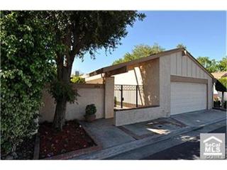 2906 Parkwood Ct, Fullerton, CA 92835-2335