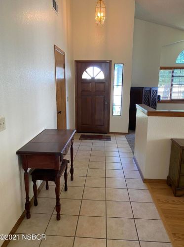 2839 Stardust Dr, Santa Maria, CA 93455-2133