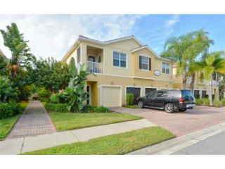 8082 Moonstone Dr, Sarasota FL  34233-3315 exterior
