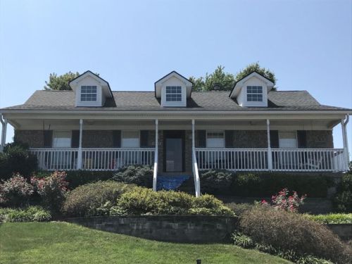 4602 Steep Ridge Ct, Louisville, KY 40299-8323