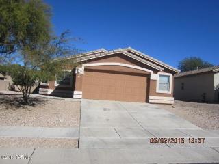 519 Sweet Ridge Dr, Santa Rita, AZ 85641-2271