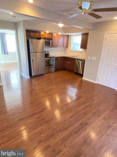 517 Grant Ave, Downingtown PA  19335-3015 exterior