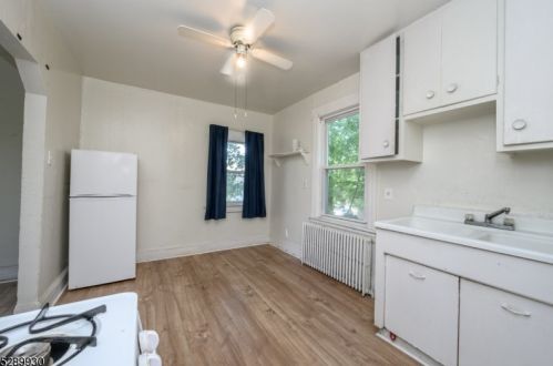 329 Livingston St, Westfield, NJ 07090-1511