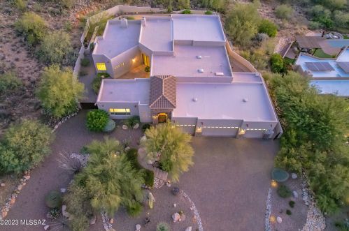 1948 Buck Ridge Pl, Tucson, AZ 85737-6004