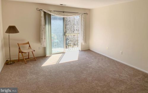 37 Azalea Ct, Trenton, NJ 08648-4815