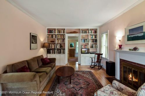 41 River Rd, Locust, NJ 07760-1626