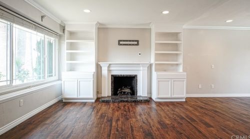 1901 Lark Ellen Dr, Fullerton, CA 92835-2230