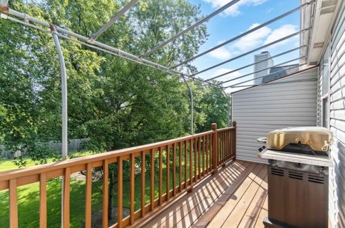 1535 Merion Ln, Oakmont PA  15139-1037 exterior