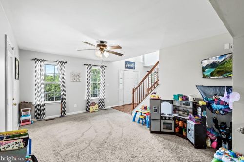 10100 Chatham Ct, Fredericksburg VA  22408-9566 exterior