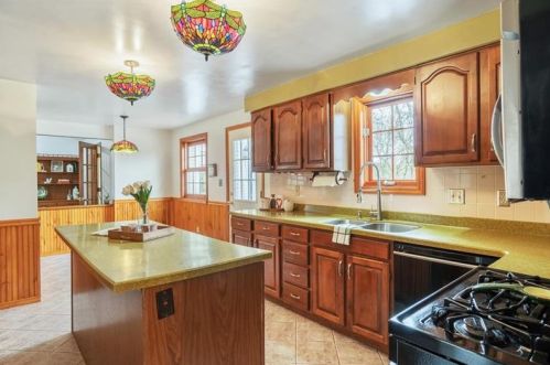 4876 Ottawa Ct, Gibsonia PA  15044-8274 exterior